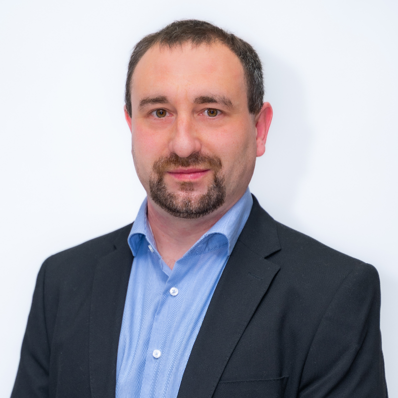  Peter Itzenh�user